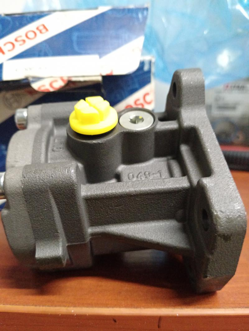 Насос топливный ТННД BOSCH 0440020078