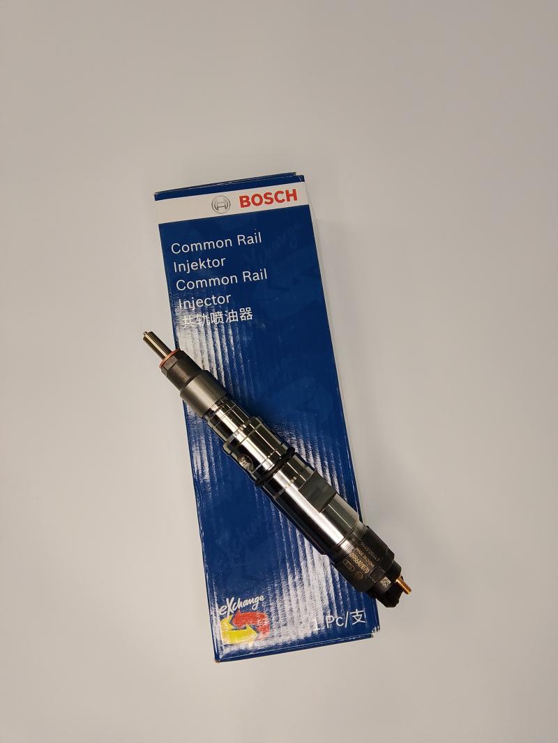 0986AD1070 / 0445120447 Форсунка 120447BX BOSCH 