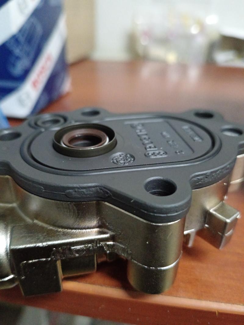 Насос топливный BOSCH 0440020059 